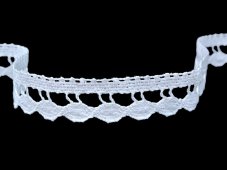 Cotton bobbin lace insert 82138, width 23 mm, white