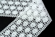 Cotton bobbin lace insert 75117, width 80 mm, white