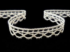 Cotton bobbin lace 75100, width 17 mm, ecru
