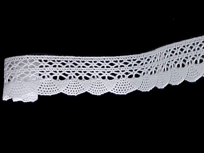 Cotton bobbin lace 75077, width 32 mm, white