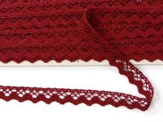 Cotton bobbin lace 75259, width 17 mm, cranberry