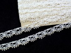 Cotton bobbin lace 75588, width 8 mm, white/ Lurex gold