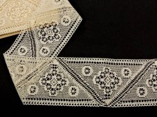 Cotton bobbin lace insert 75347, width 95 mm, ecru