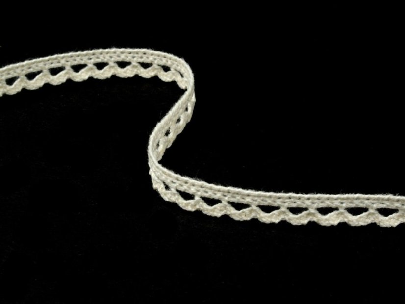 Cotton bobbin lace 73012, width 10 mm, ecru