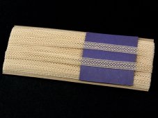 Cotton bobbin lace insert 75454, width 10 mm, ecru