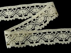 Cotton bobbin lace 82338, width 35 mm, cream