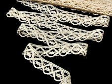Cotton bobbin lace 75124, width 18 mm, ecru