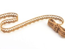 Cotton bobbin lace 75099, width 18 mm, chocolate brown