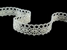 Cotton bobbin lace 75244, width 16 mm, ecru