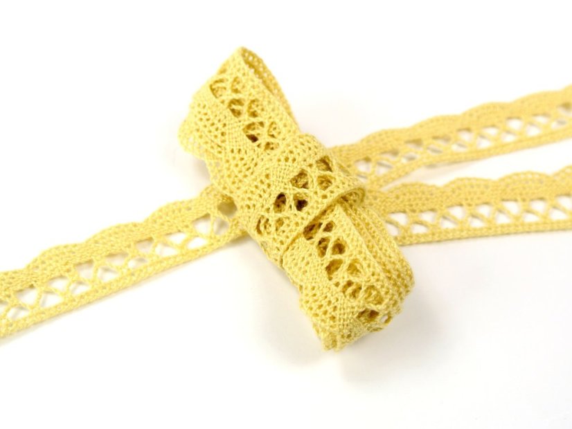 Cotton bobbin lace 75099, width 18 mm, light yellow