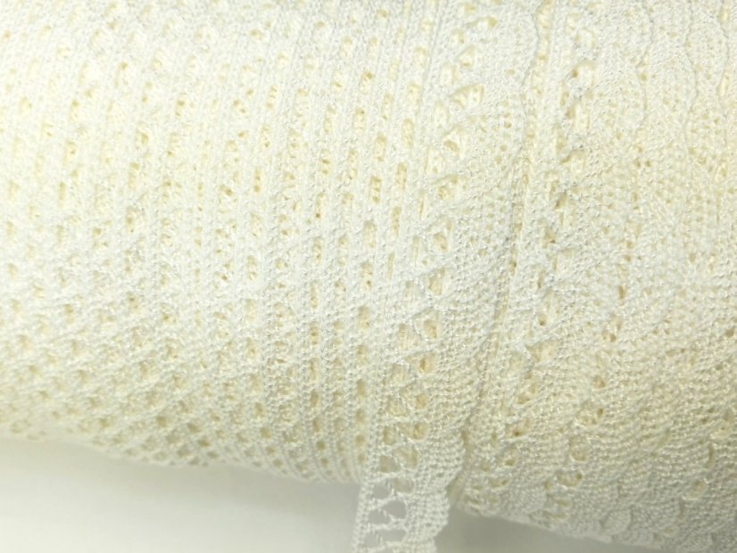 Cotton bobbin lace 75099, width 18 mm, cream