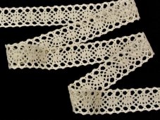 Cotton bobbin lace insert 82163, width 22 mm, ecru