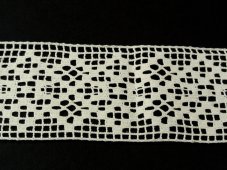 Cotton bobbin lace insert 75180, width 81 mm, ecru