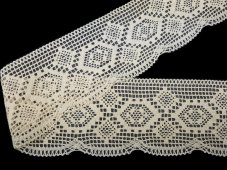 Cotton bobbin lace 82131, width 85 mm, ecru