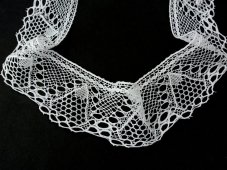 Cotton bobbin lace 75028, width 67 mm, white mercerized