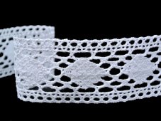 Cotton bobbin lace insert 75561, width 45 mm, white