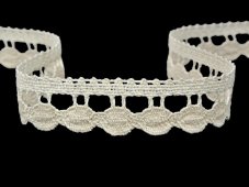 Cotton bobbin lace insert 82138, width 23 mm, ecru