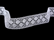Cotton bobbin lace insert 75196, width 42 mm, white