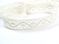 Cotton bobbin lace insert 75577, width 25 mm, ivory