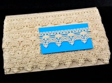 Cotton bobbin lace 75041, width 40 mm, ecru
